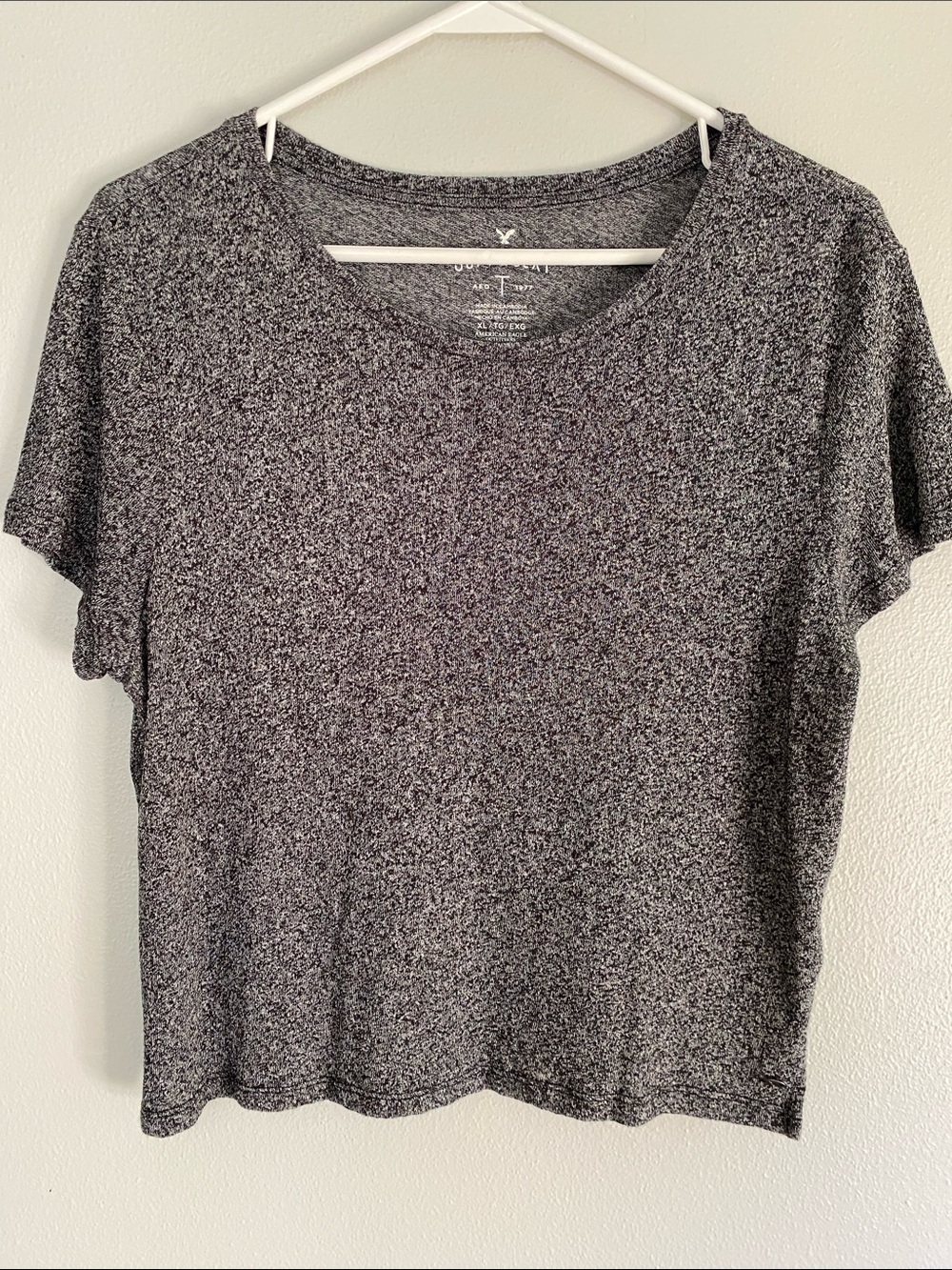Women's American Eagle Gray Speckled Soft Short Sleeve Tee